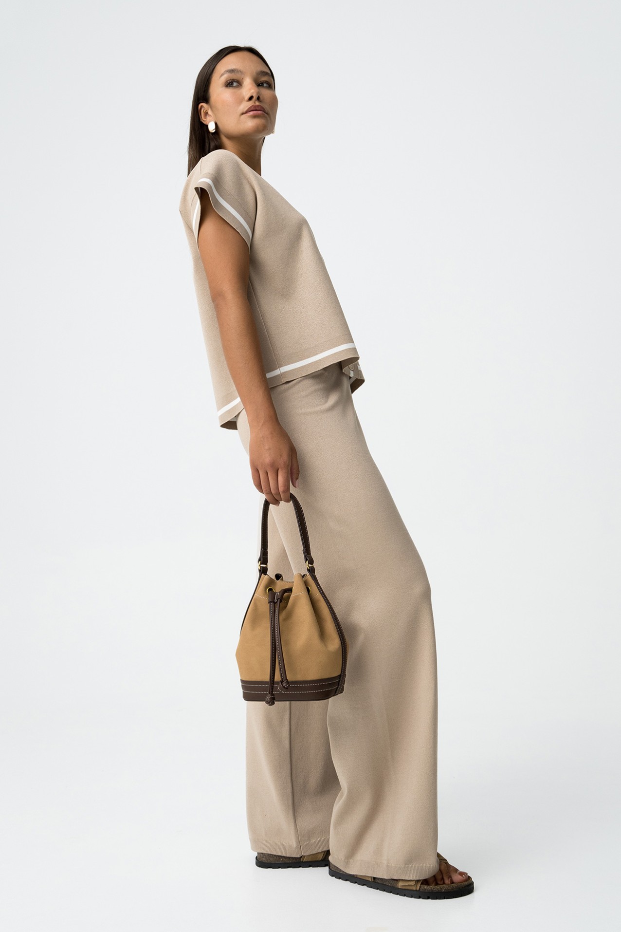 Pantalones anchos de malla