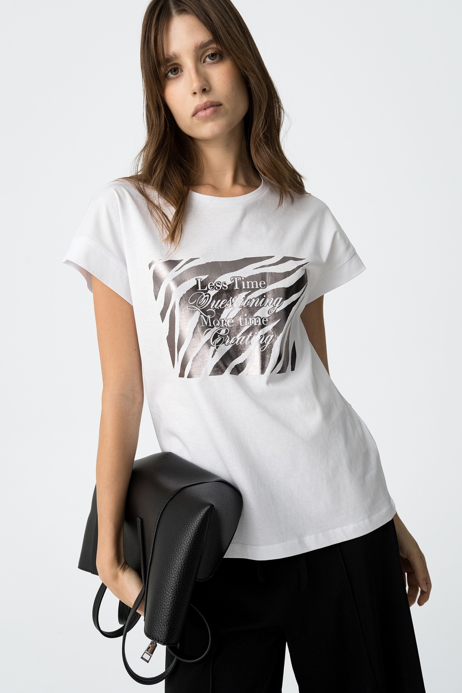 Camiseta Estampado Frontal Metlico