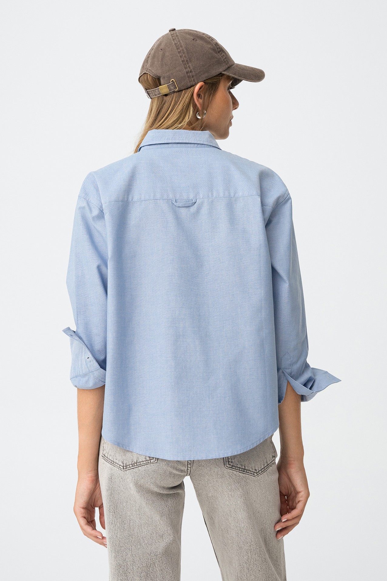 Camisa Oversize Gato Bordado