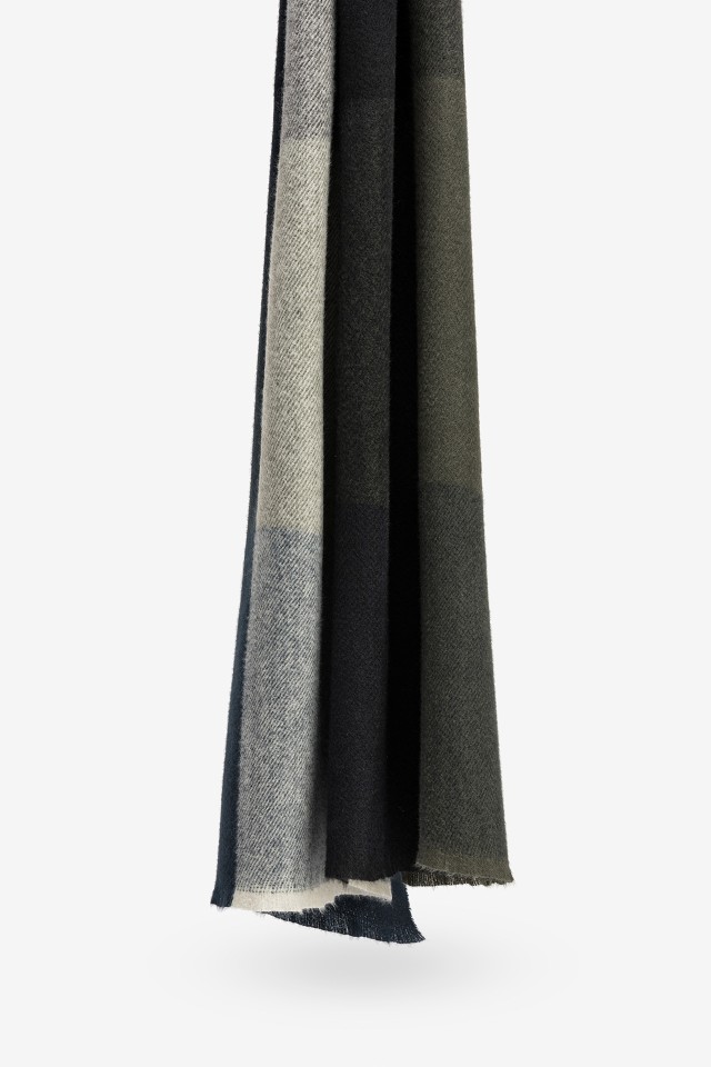 Checkered Carded Scarf