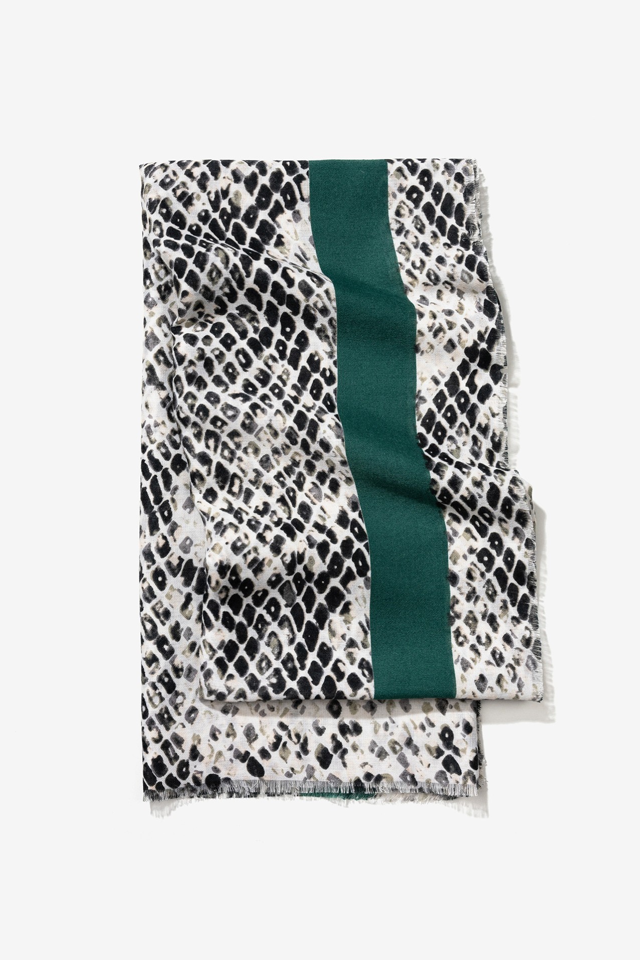 Leno Retangular Estampado Serpente