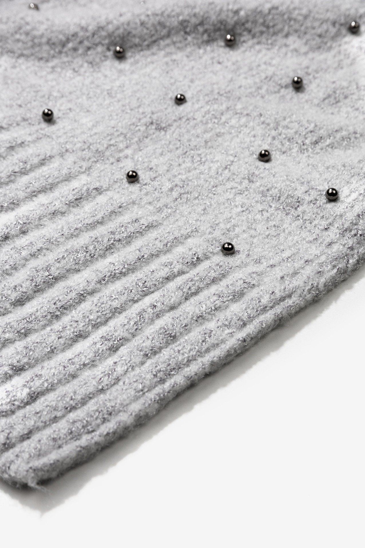 Scarf and Beanie Set with Appliqus