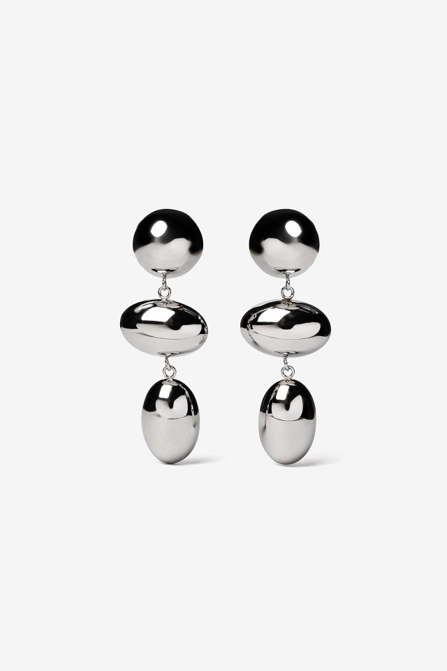 Brincos Prateados Modernos