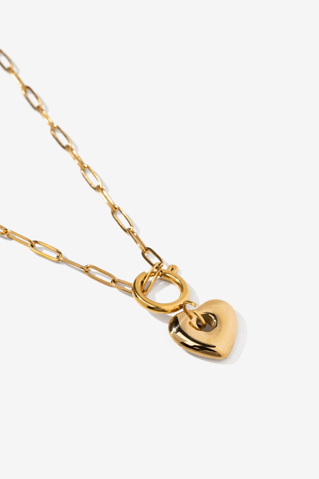 Gold Heart Pendant Necklace Gold Heart Pendant Necklace