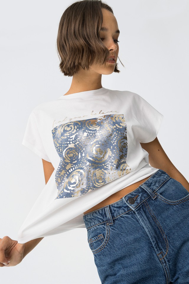 T-shirt com Estampado Metalizado