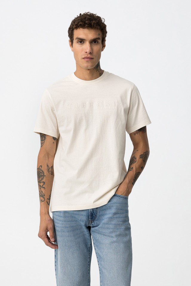 T-Shirt with Front Embroidery