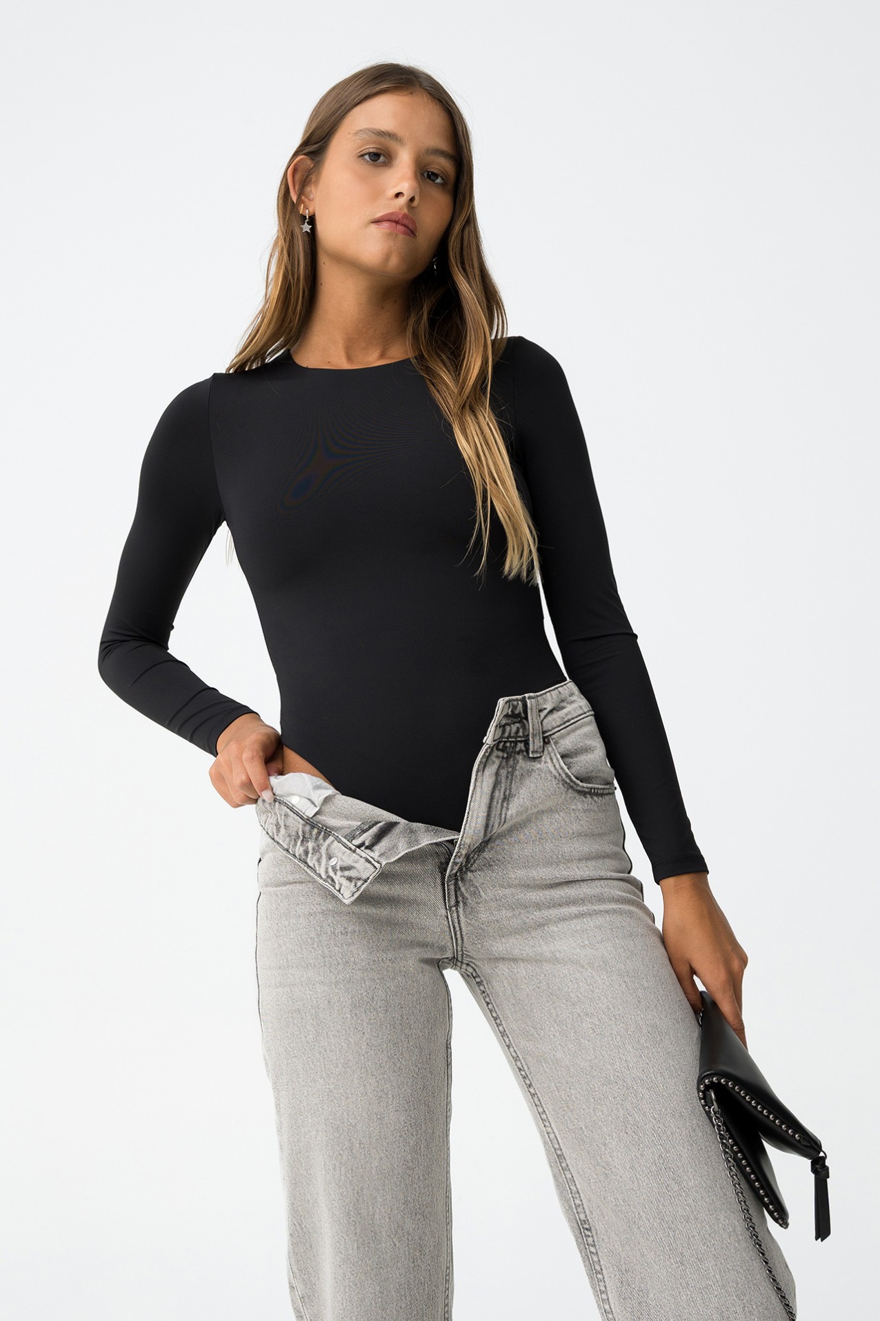 Body negro ajustado