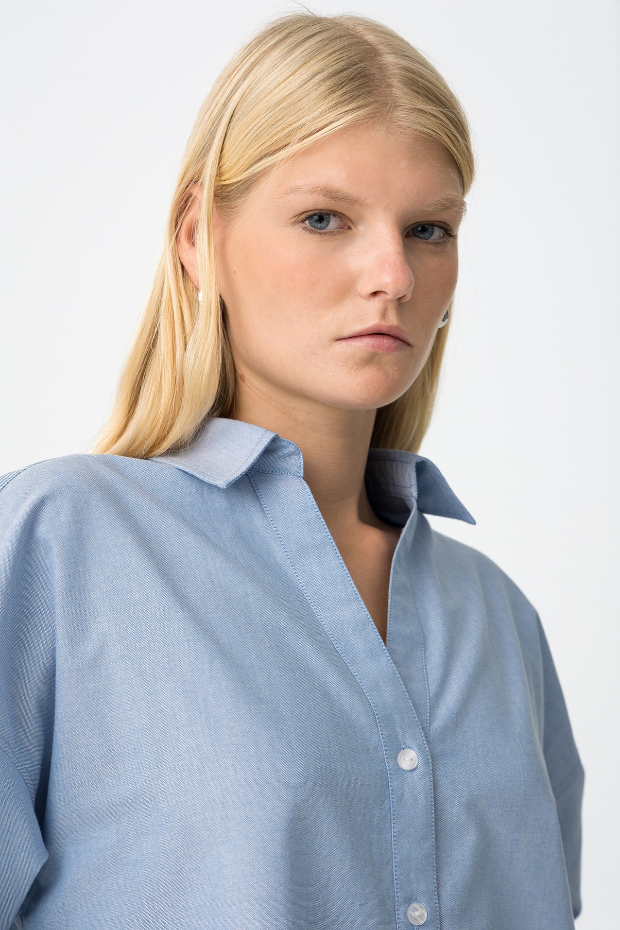 Camisa Relaxed Decote V