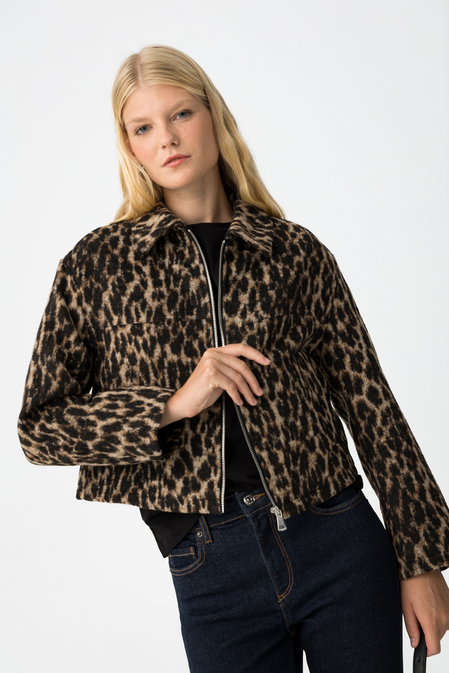 Relaxed Coat with Leopard Pattern
