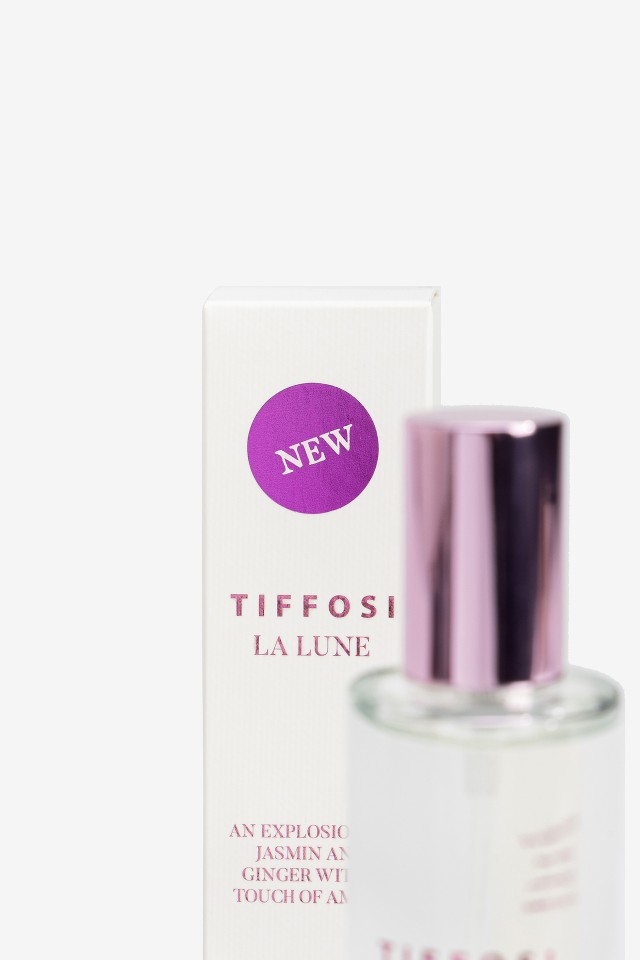 Elegant Floral Perfume Elegant Floral Perfume
