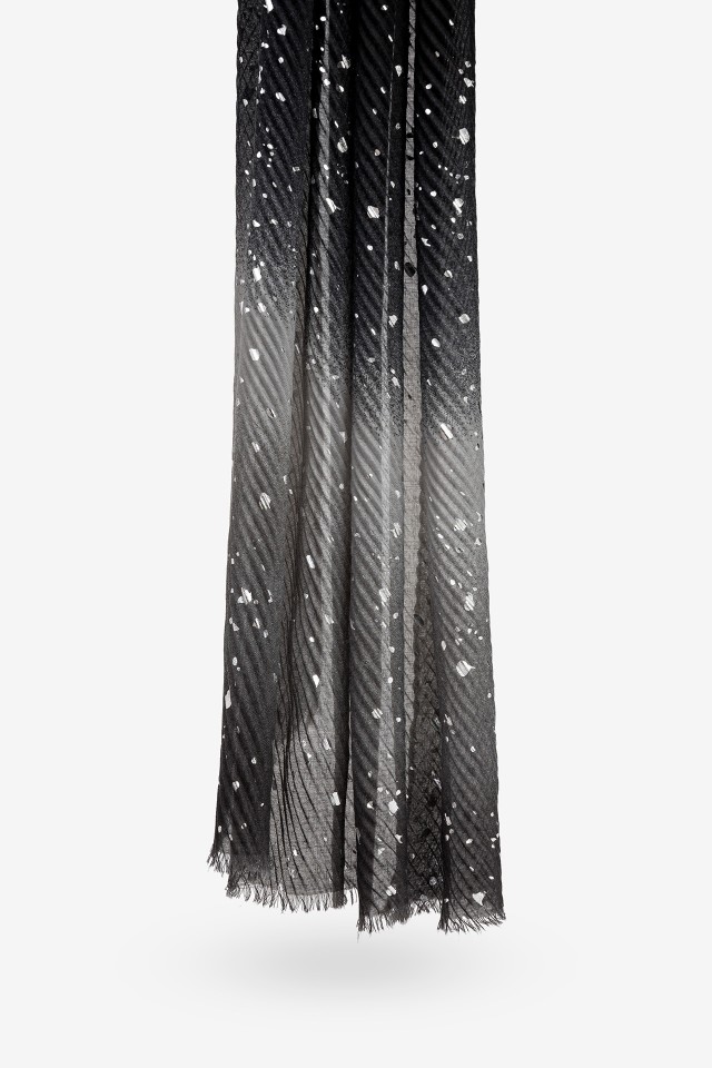 Black Gradient Scarf