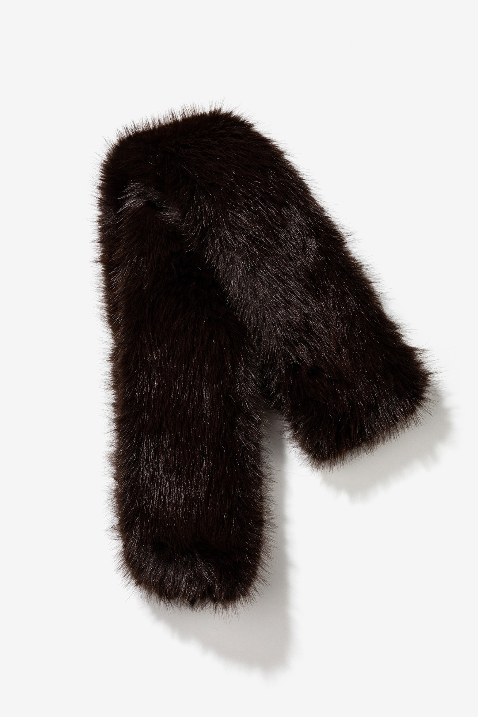 Cachecol de pelo castanho