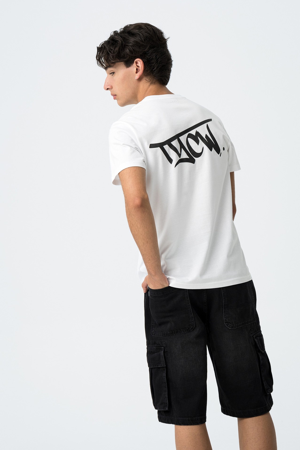 Camiseta Con Espalda Estampada TYCW