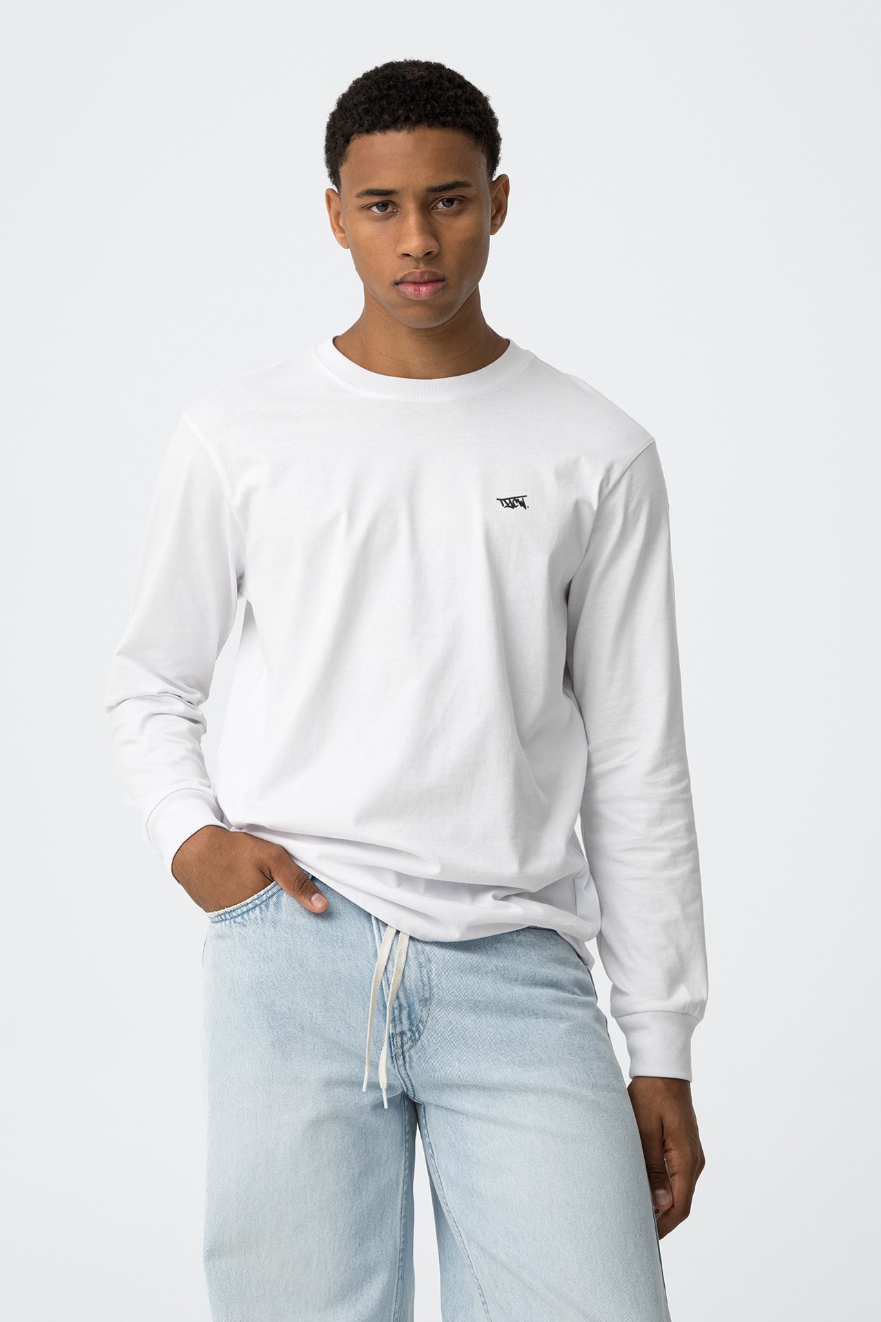 Camiseta Manga Larga Con Espalda Estampada