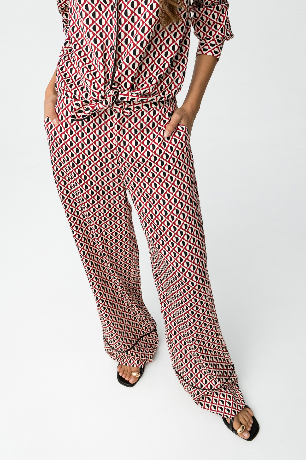 Printed Wide Leg Pants With Trim