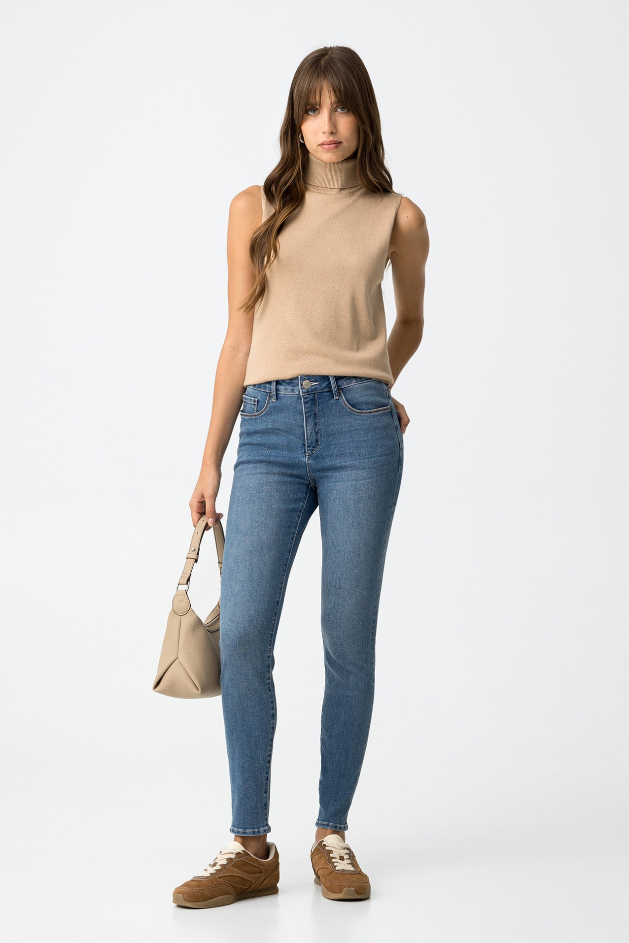 Push-Up Skinny Jeans