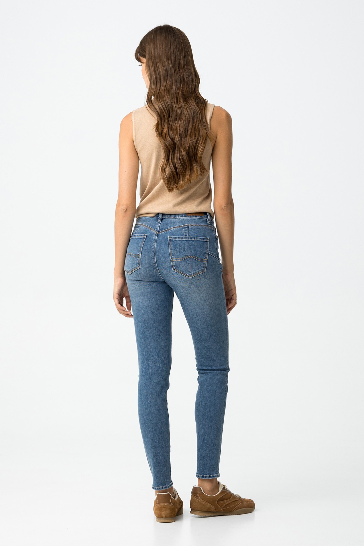 Push-Up Skinny Jeans