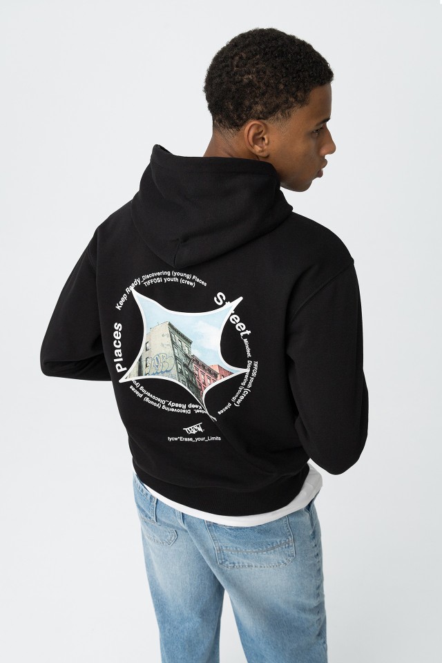 Hoodie Relaxed com Costas Estampadas