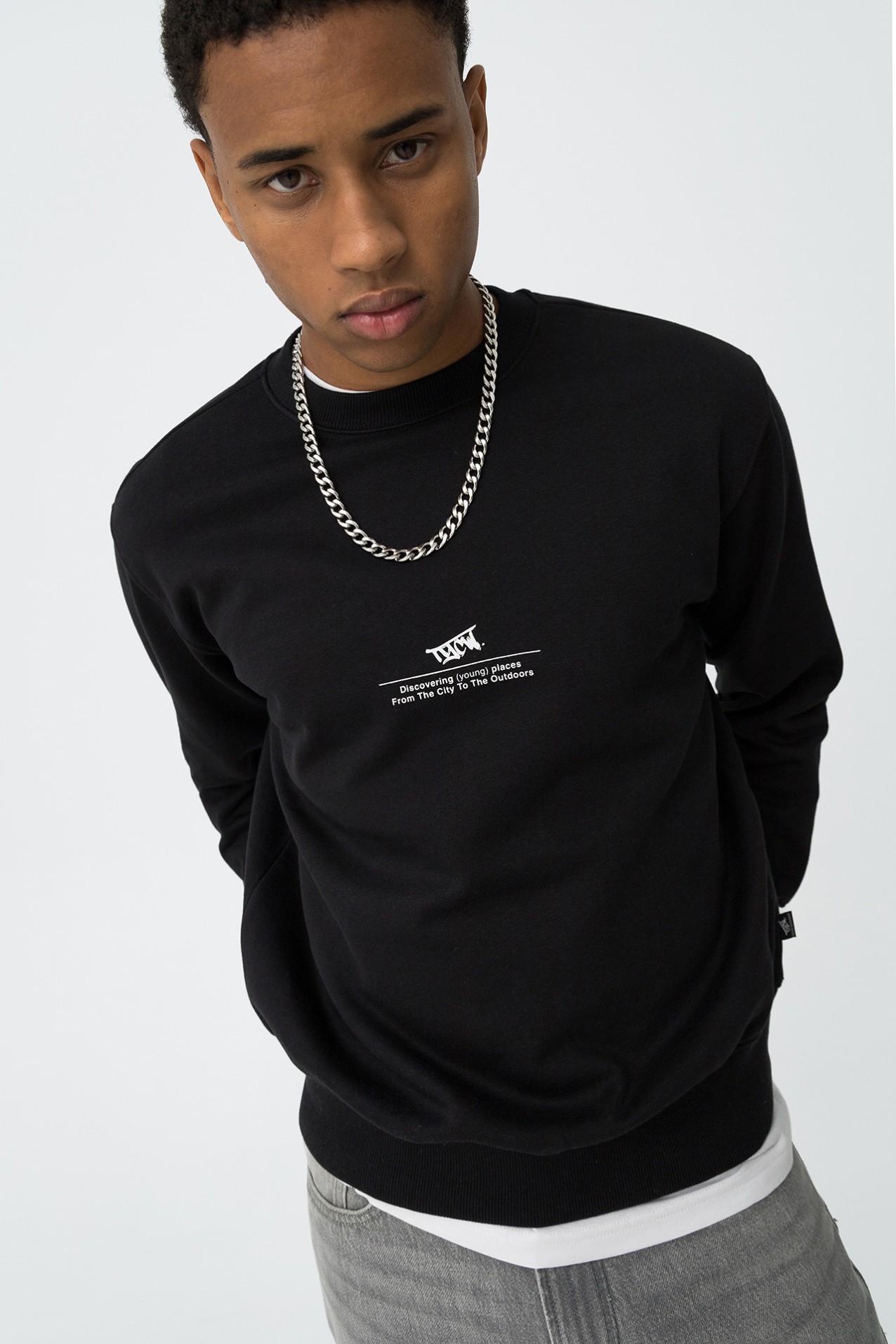 Sweat com Estampado Graffiti