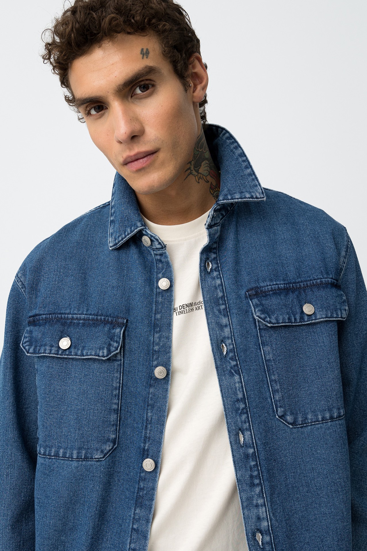 Camisa Oversize Azul Mdio