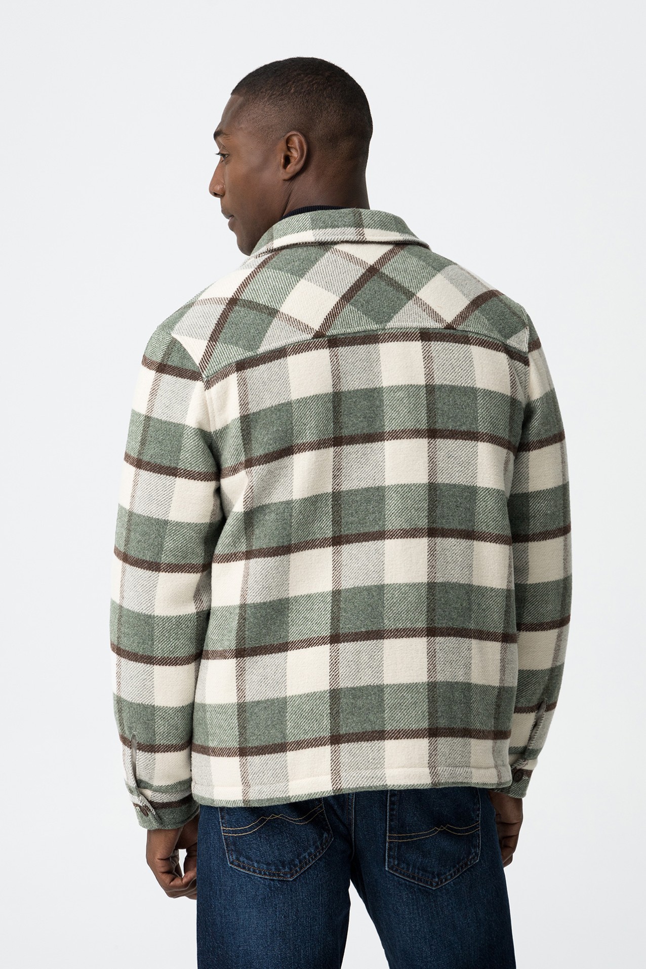 Abrigo de cuadros con lana