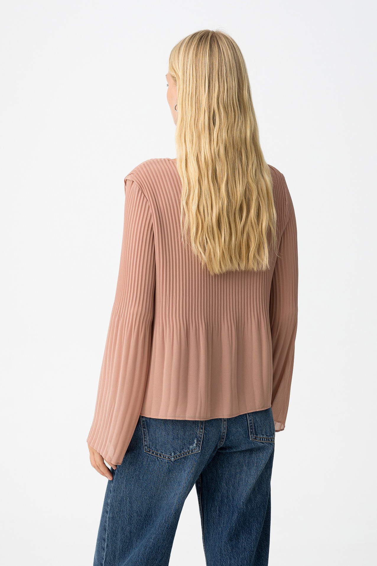 Pleated Fluid Blouse