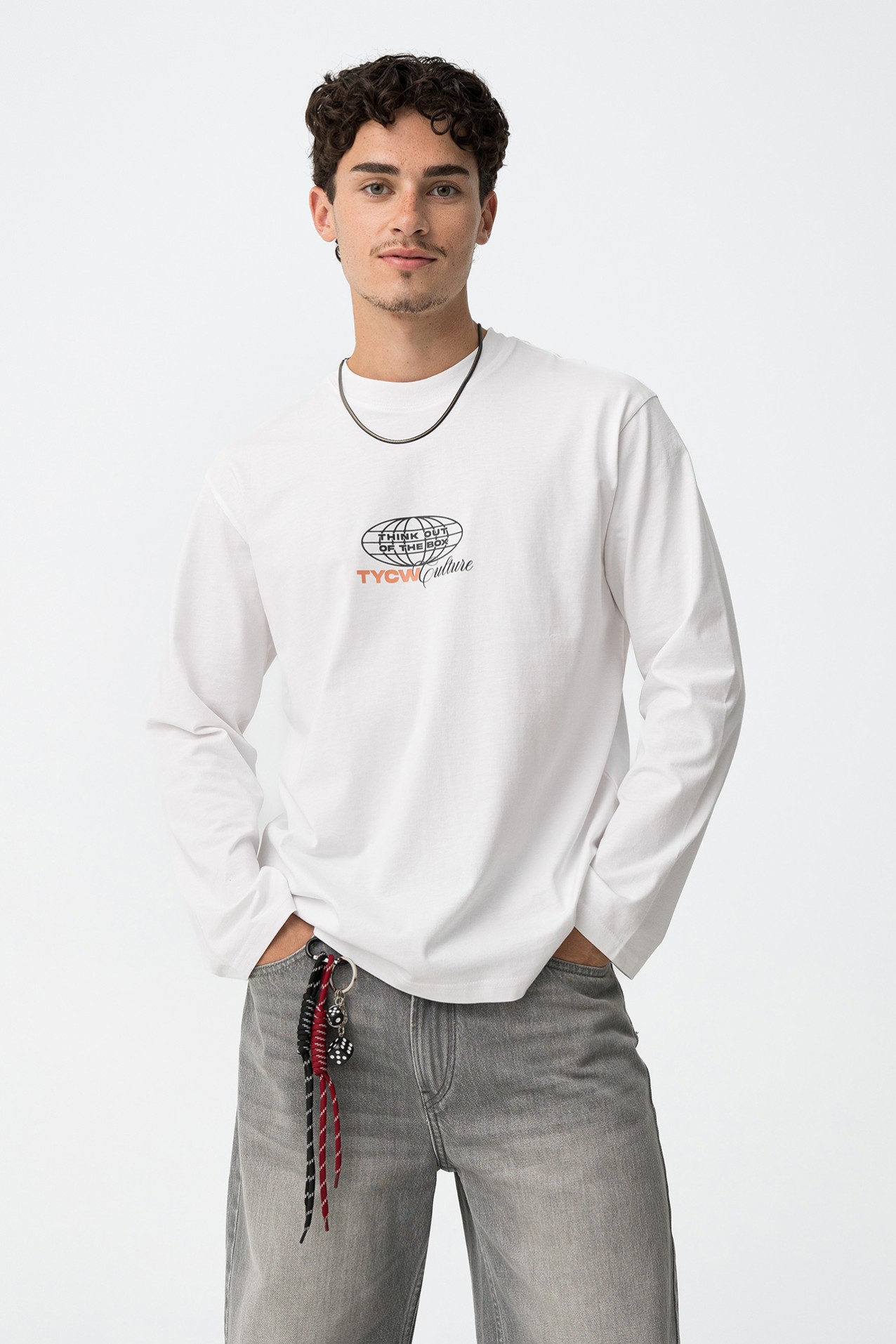 Camiseta grfica manga larga