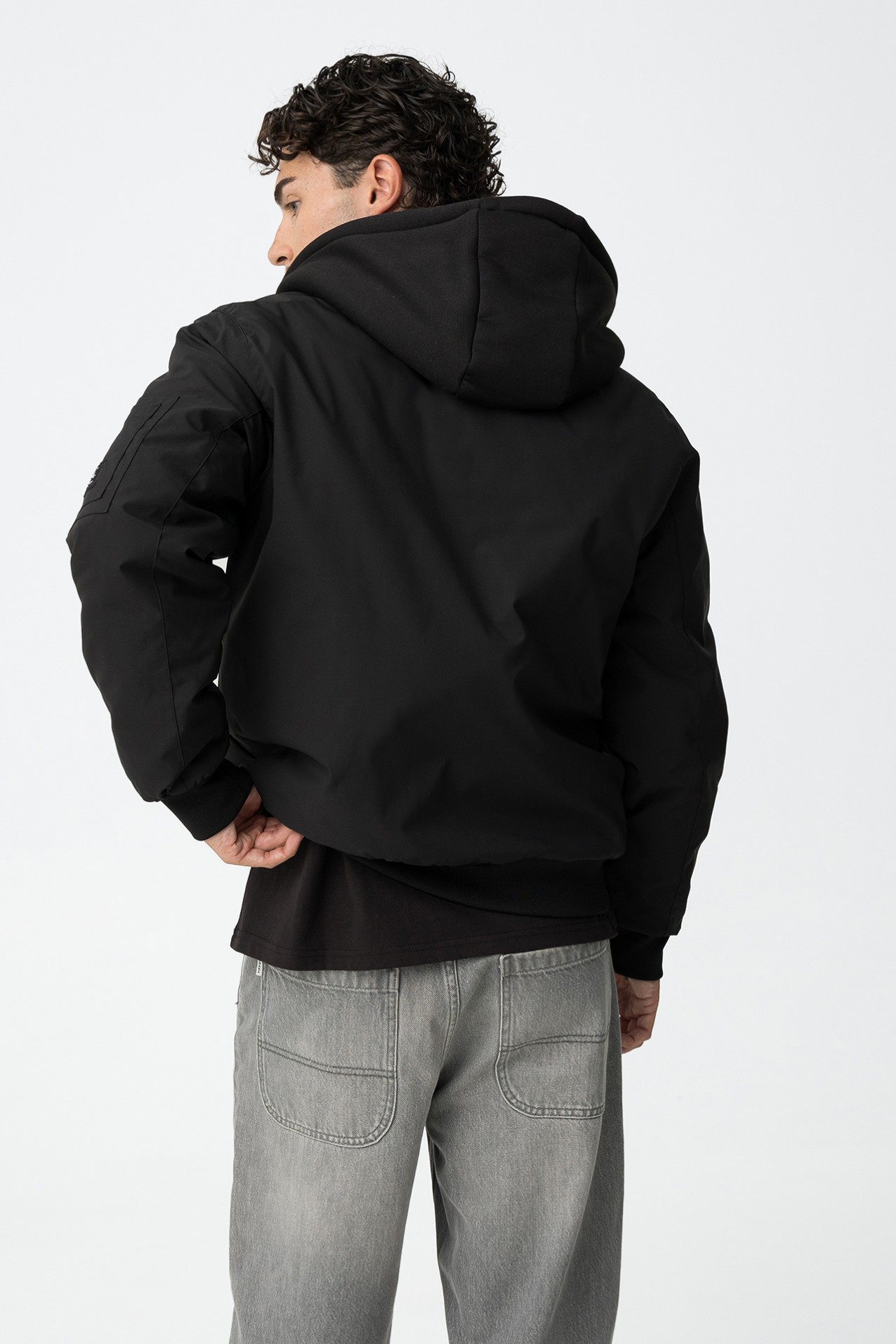 Chaqueta Relaxed con Capucha