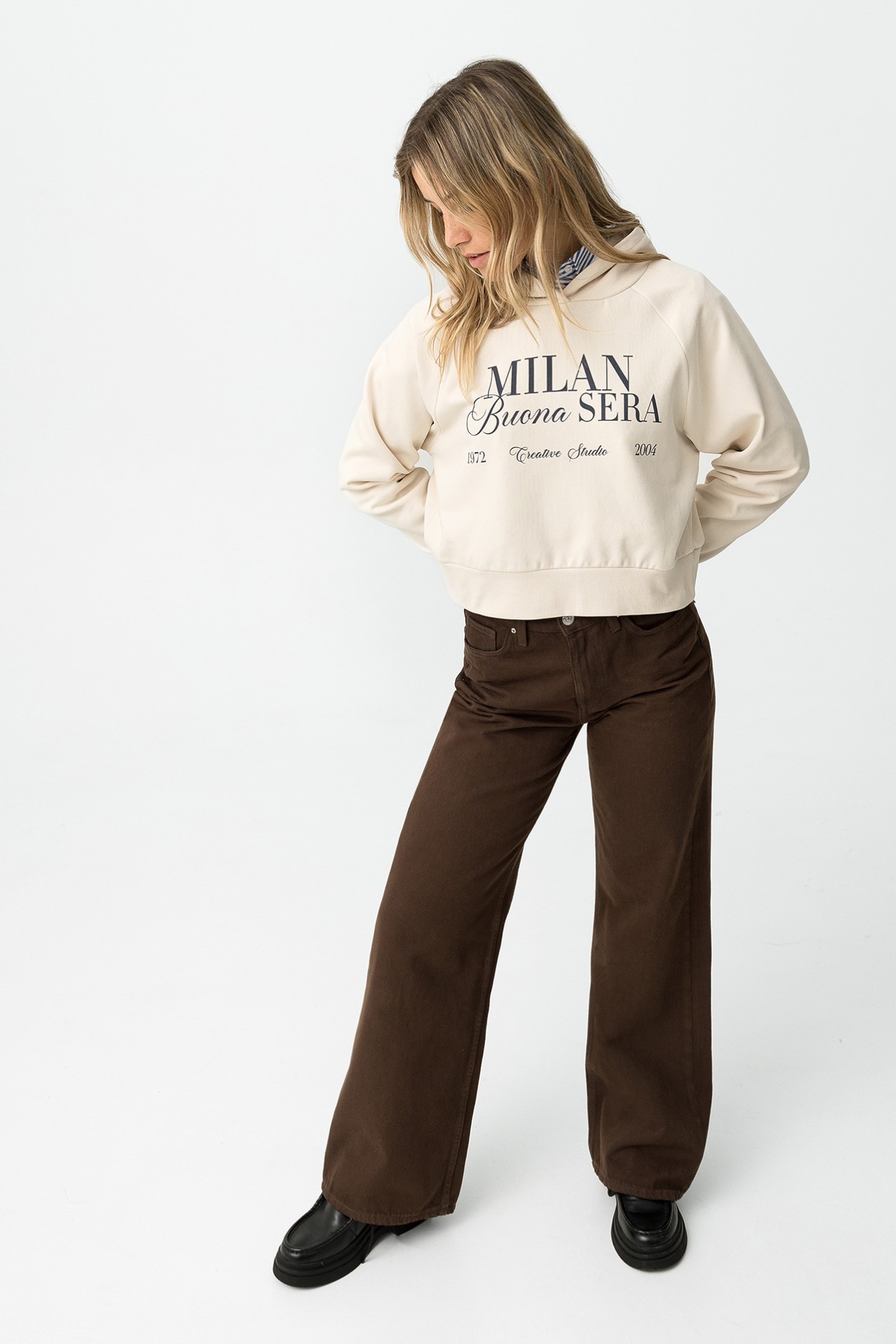 Cropped Relaxed Fit Hoodie