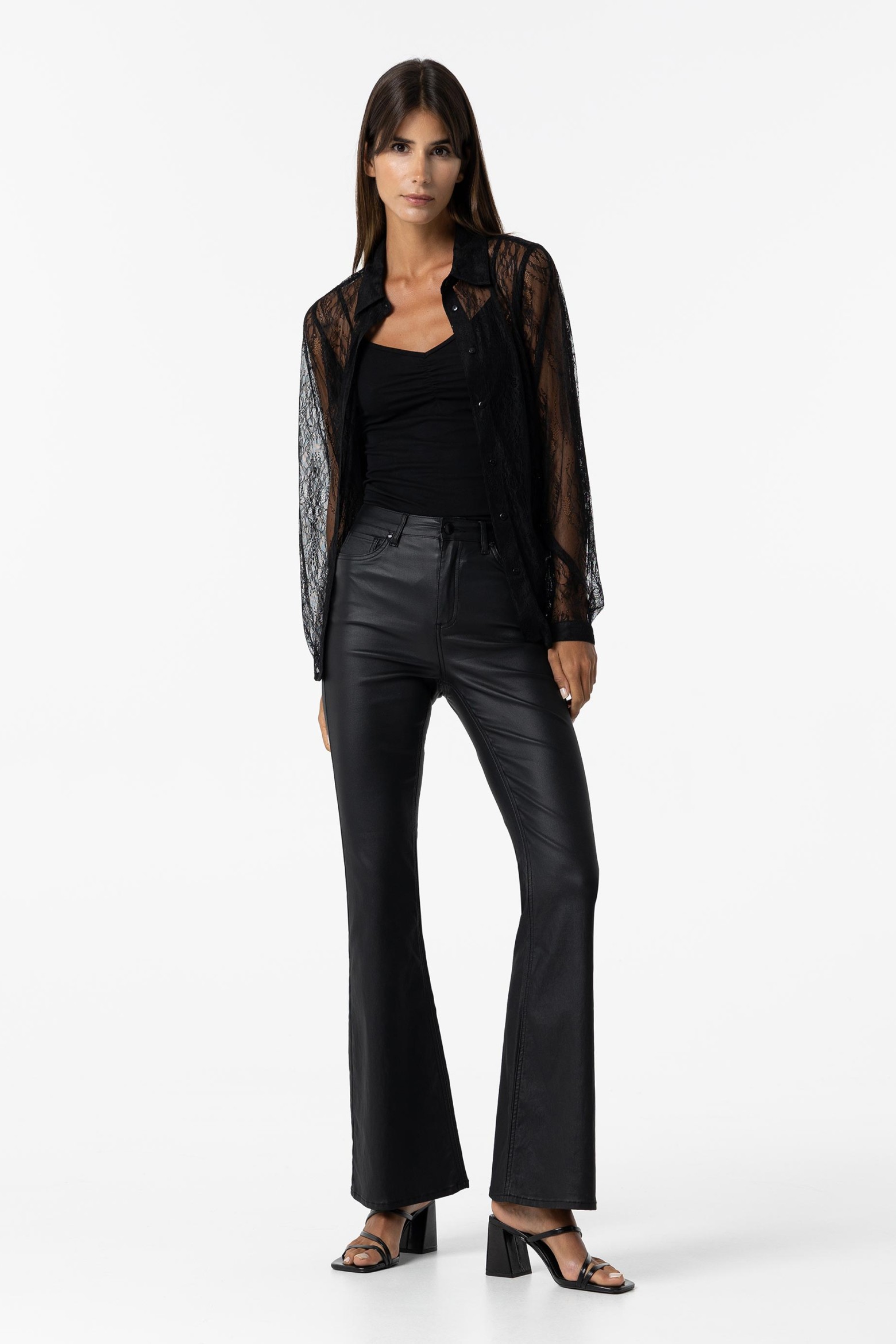 Pantalón Flare Coated