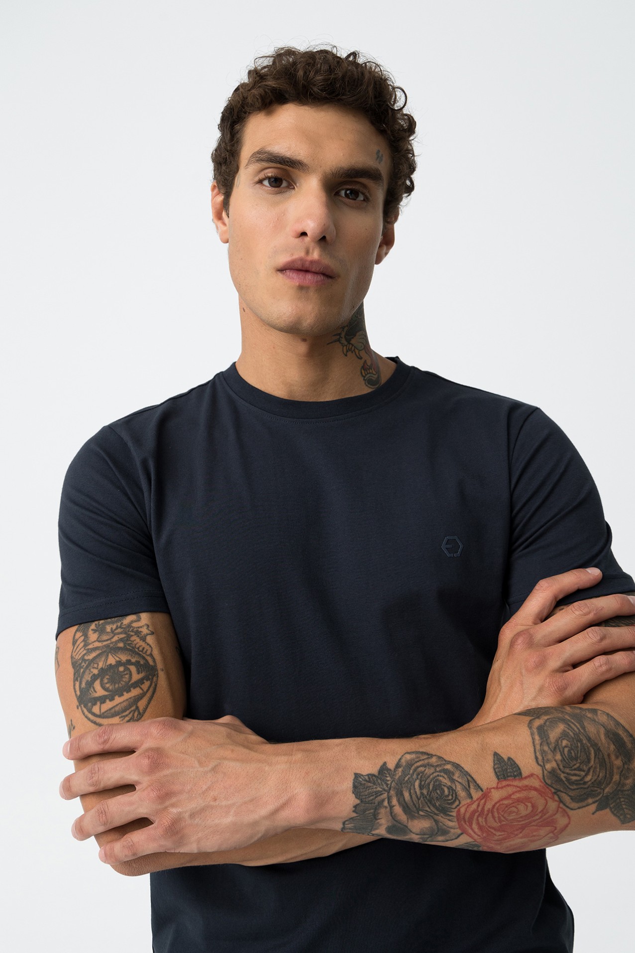 Camiseta Slim Azul Oscuro