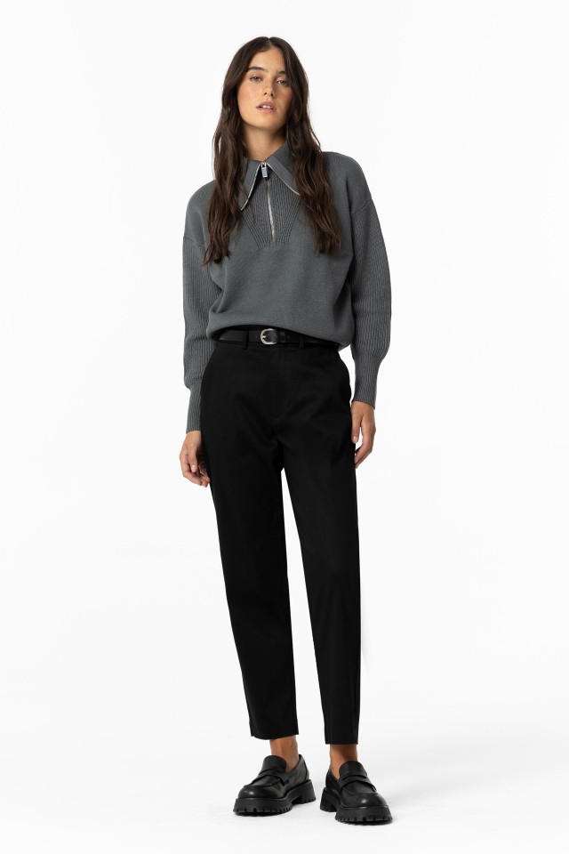 Tailored Pants with Belt
