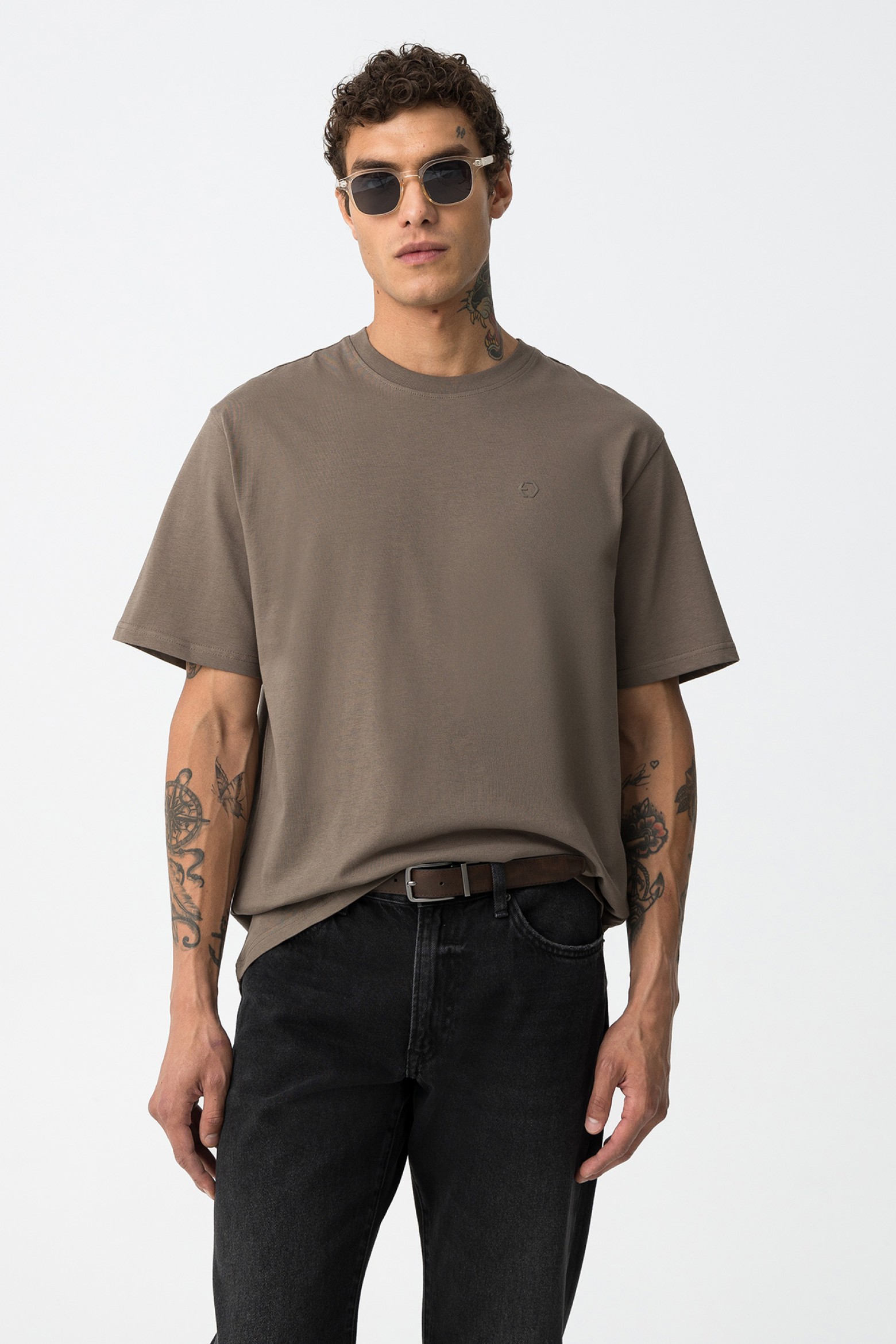 T-shirt Relaxed Castanho