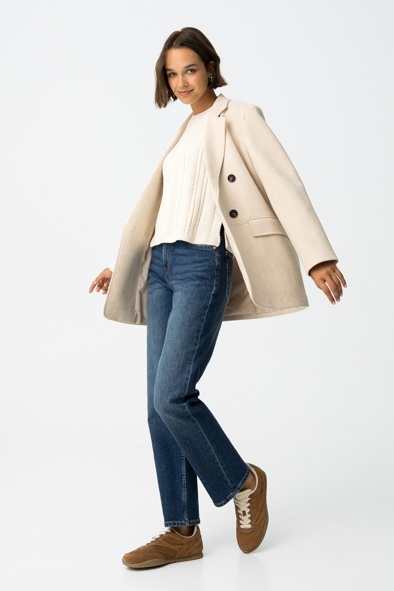 Amy Straight Fit Jeans