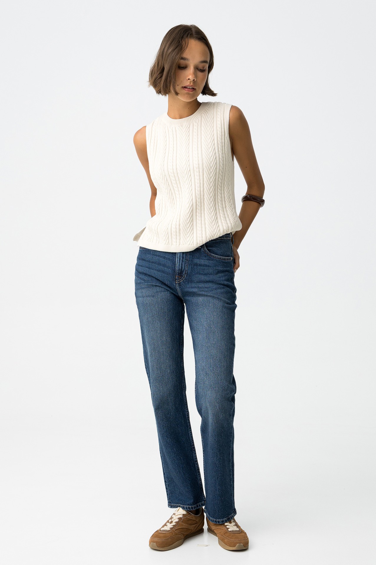 Amy Straight Fit Jeans