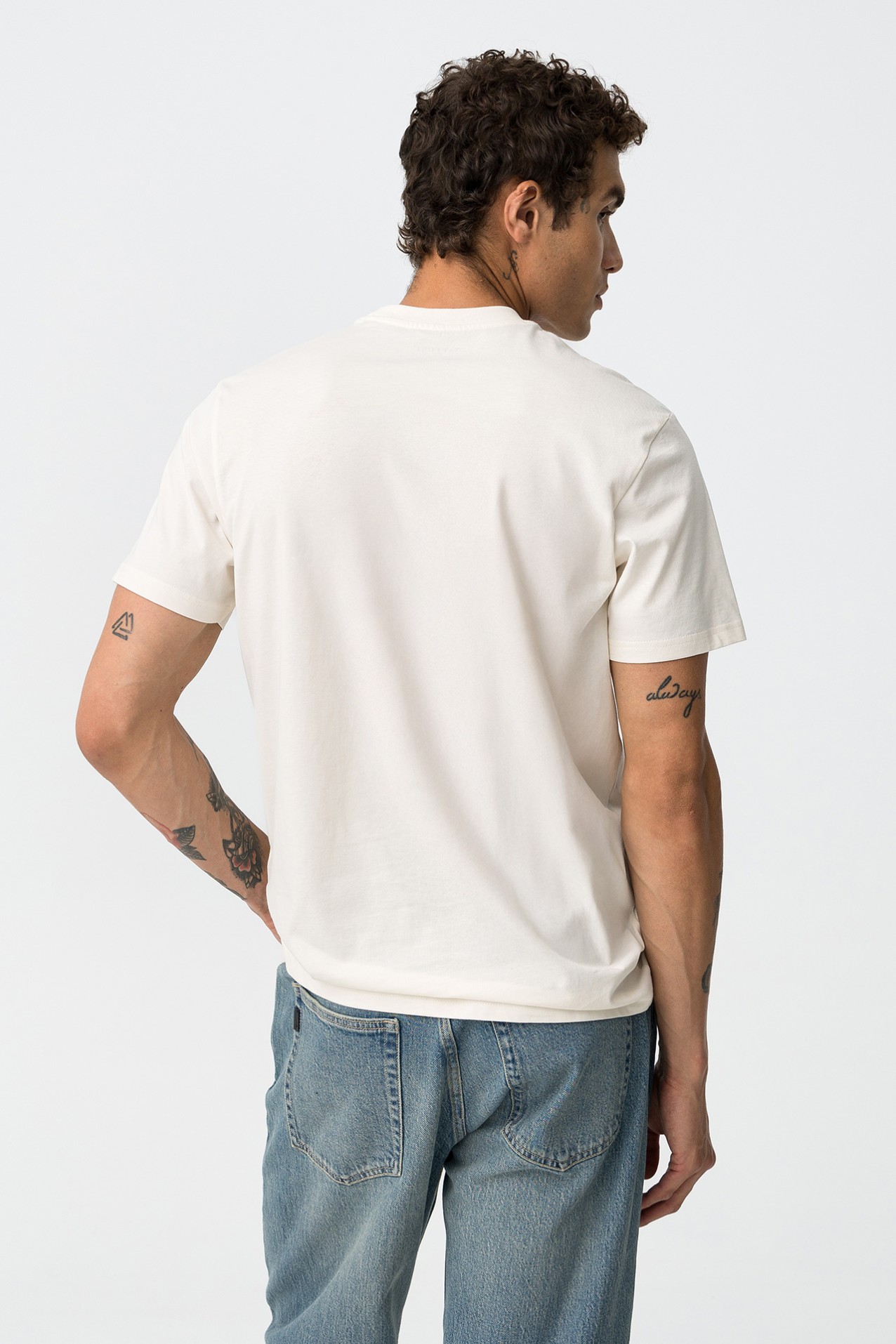 T-Shirt Com Fotografia Estampada