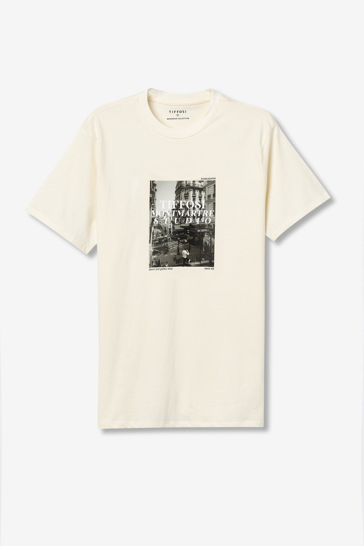 T-Shirt Com Fotografia Estampada