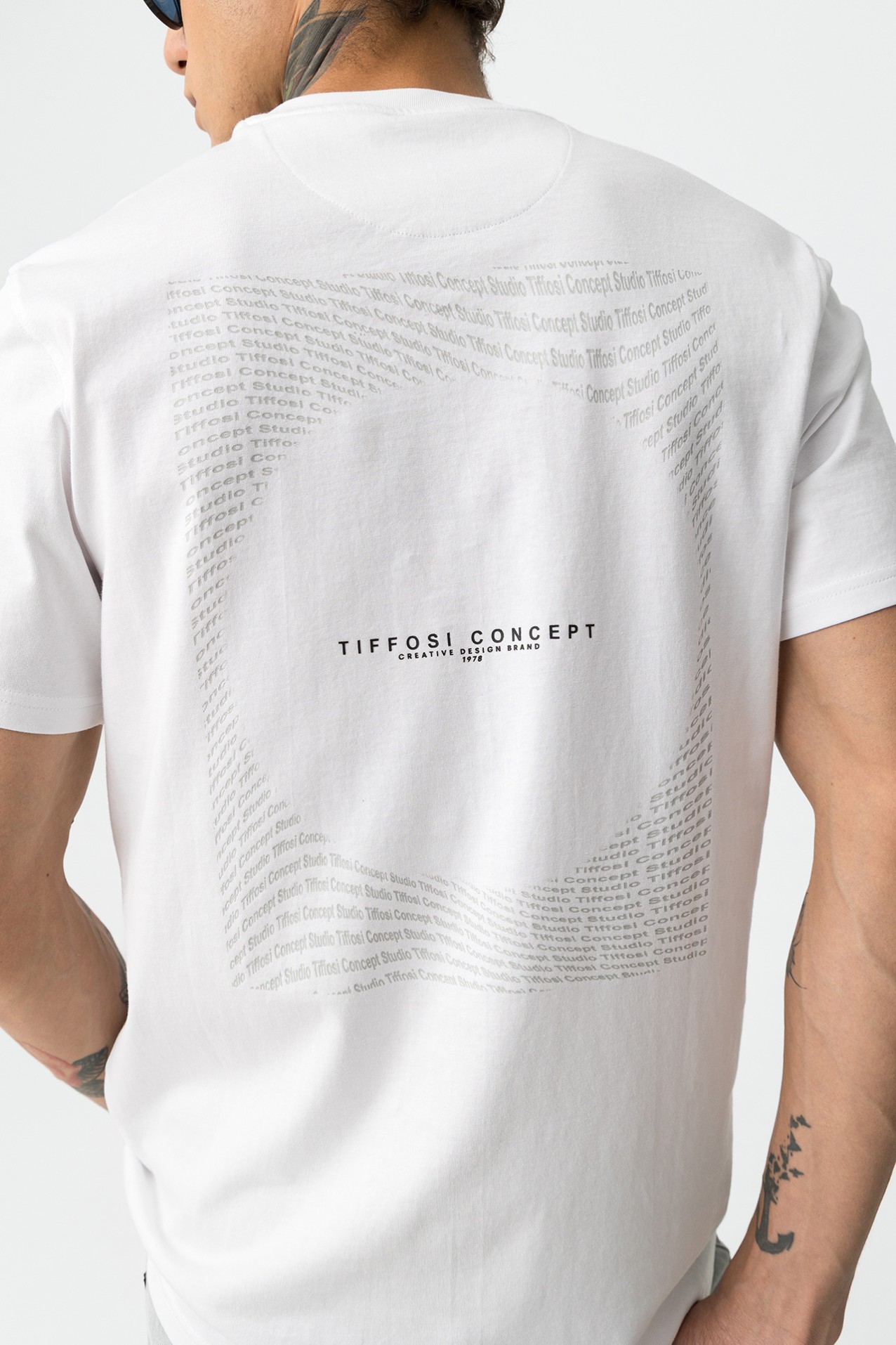 White Printed Back T-shirt