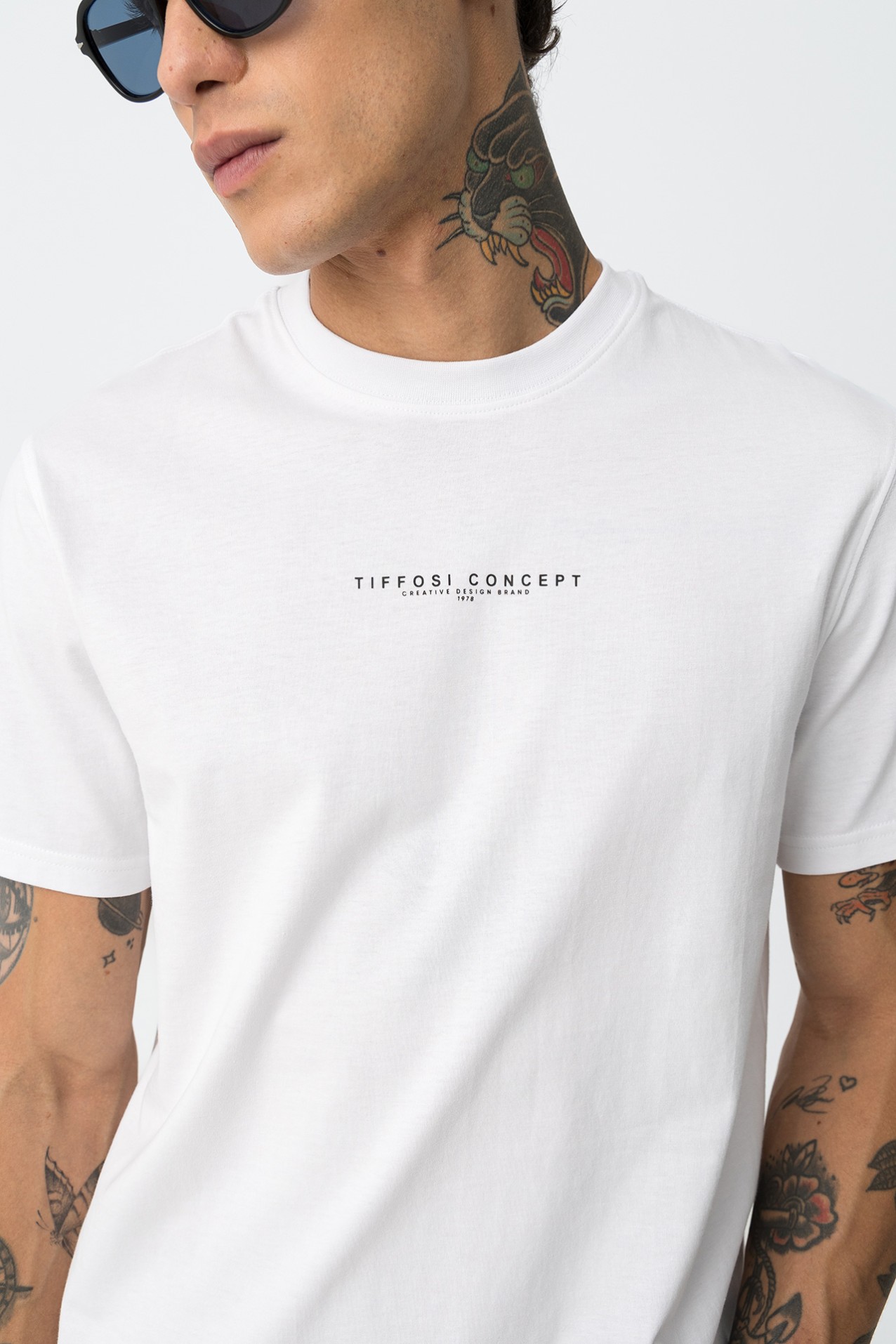 White Printed Back T-shirt