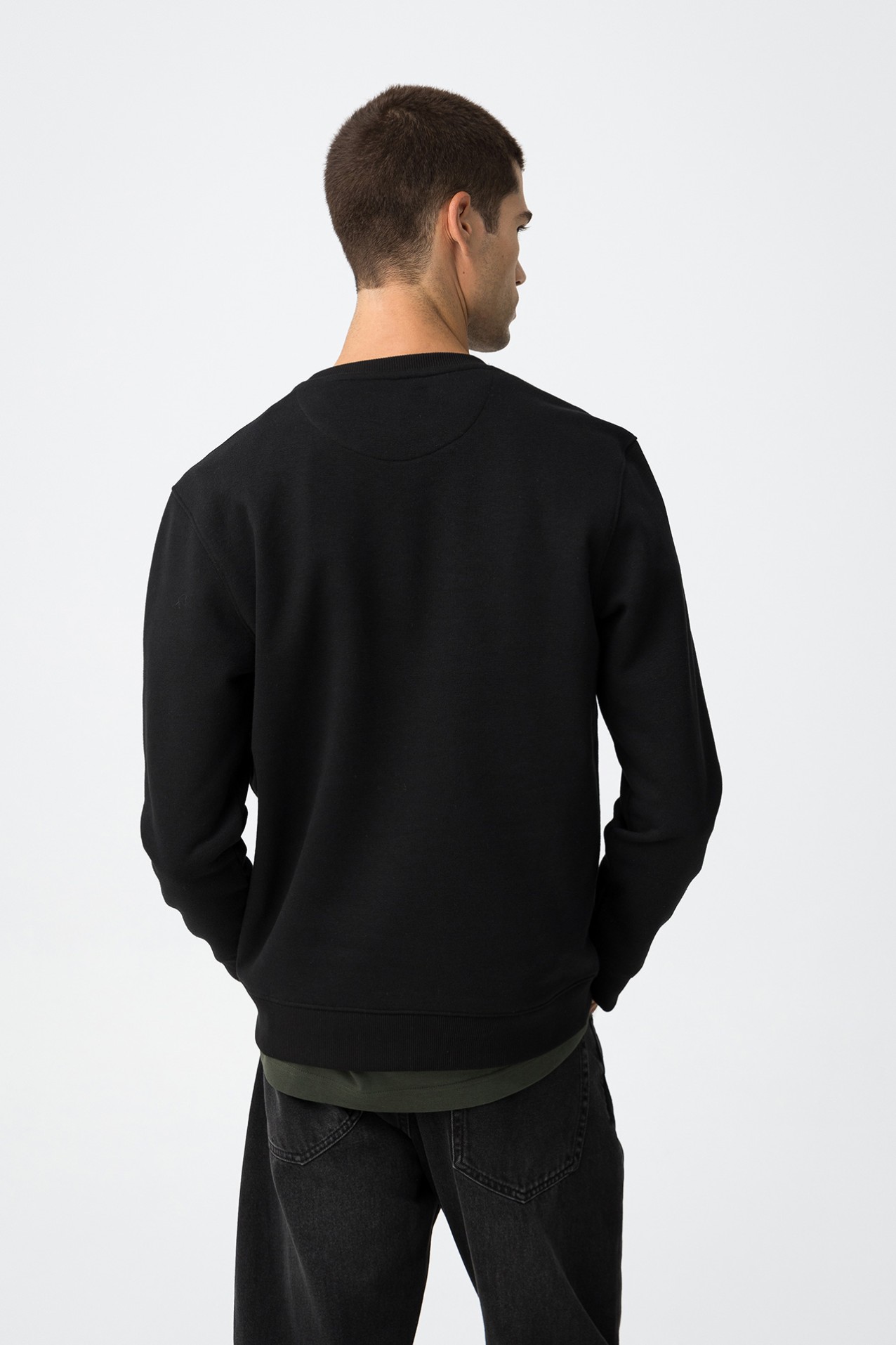 Sweatshirt With Message Print