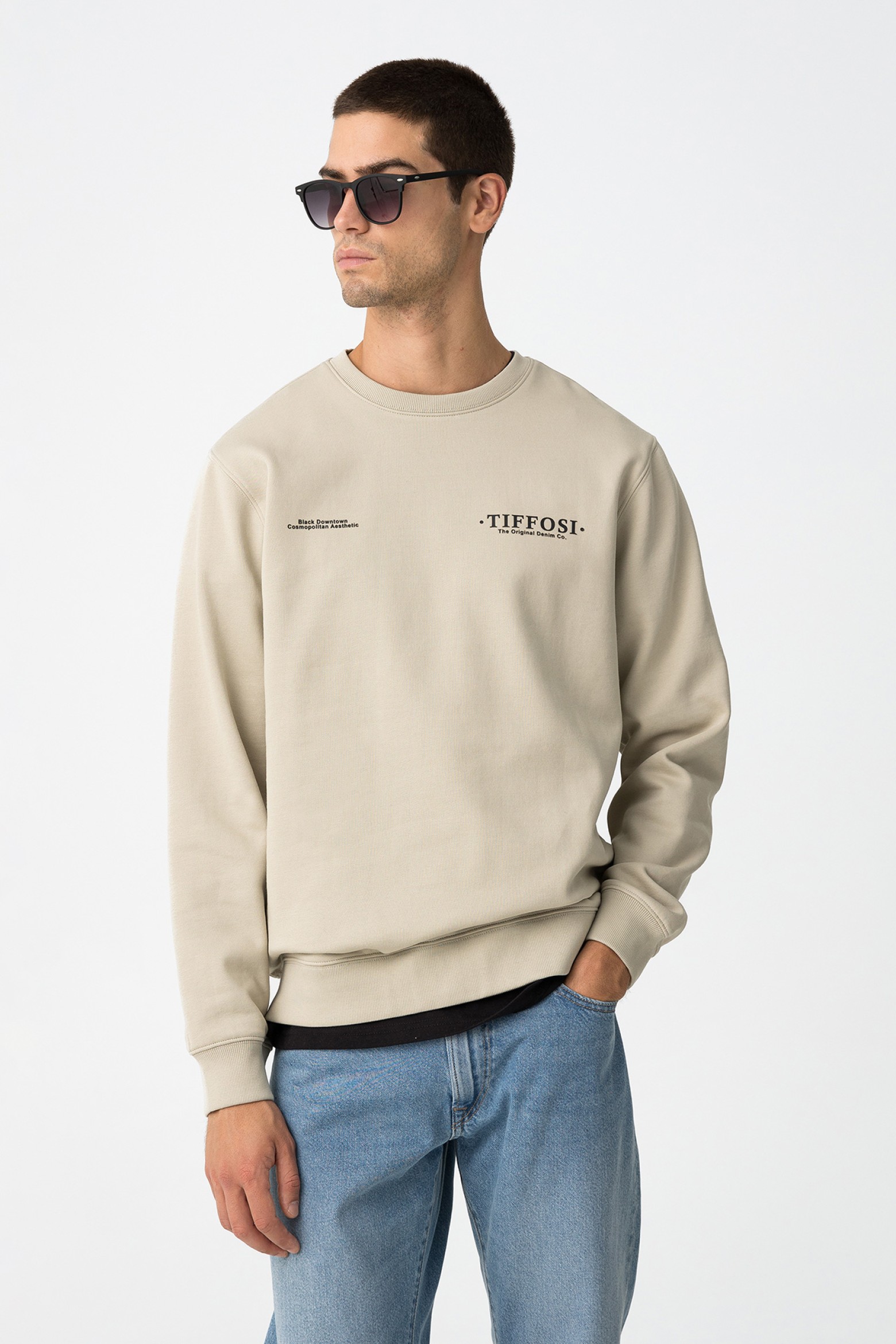 Sudadera con Espalda Estampada