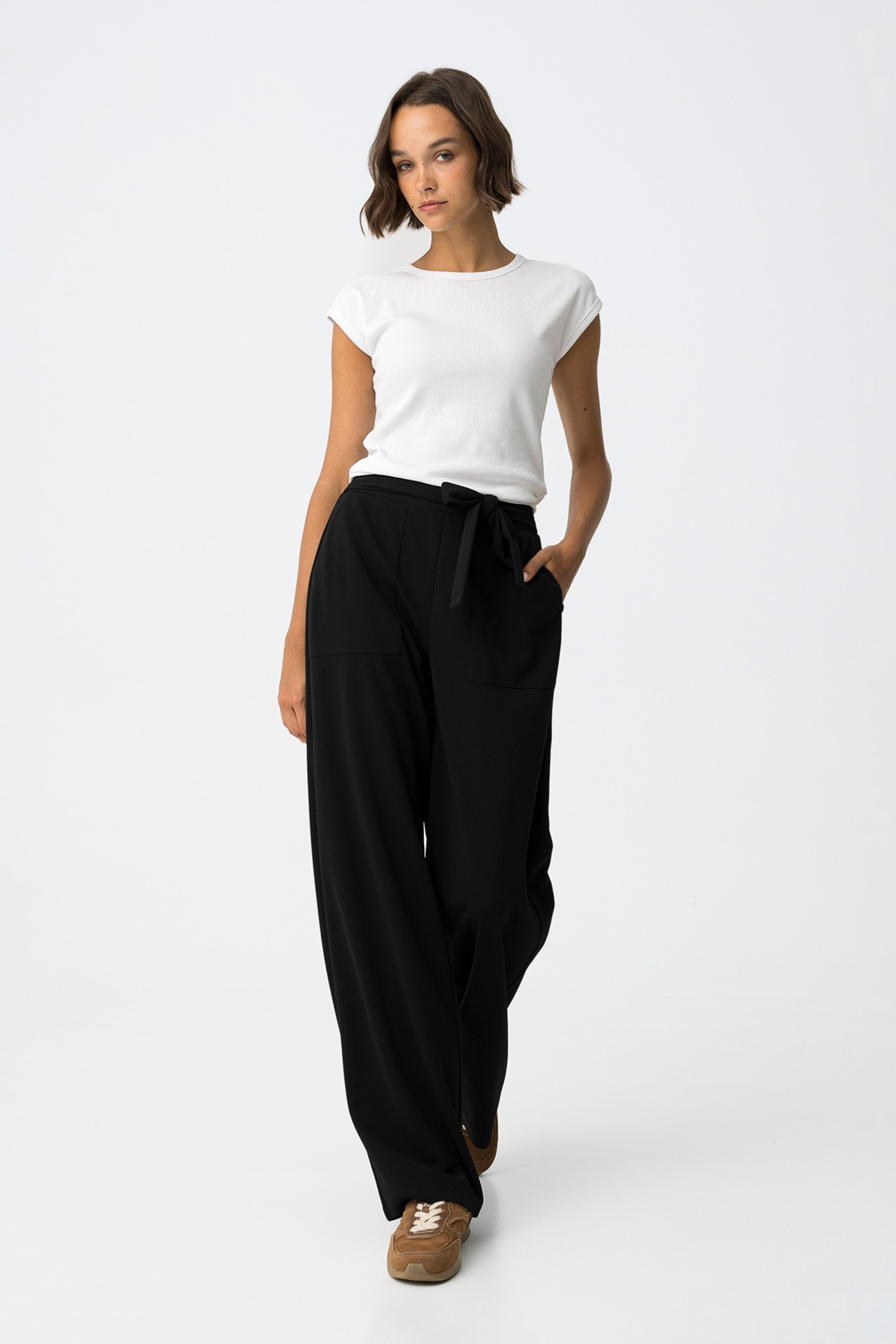 Wide Leg Trousers with Knot