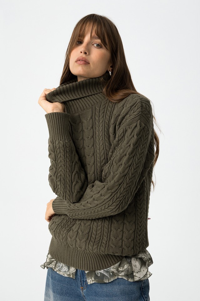 Regular Cable Knit Sweater