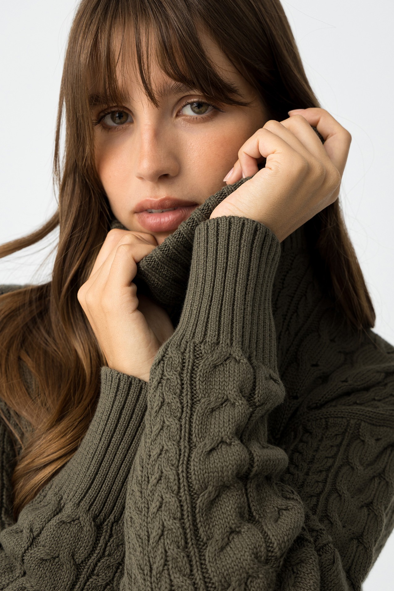 Regular Cable Knit Sweater
