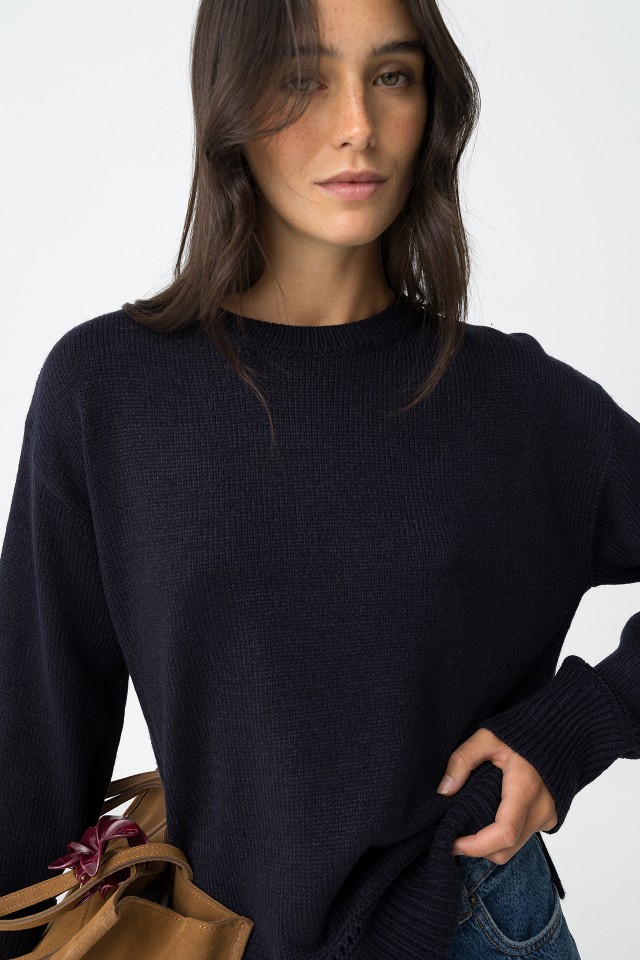 Camisola Azul Perfurada