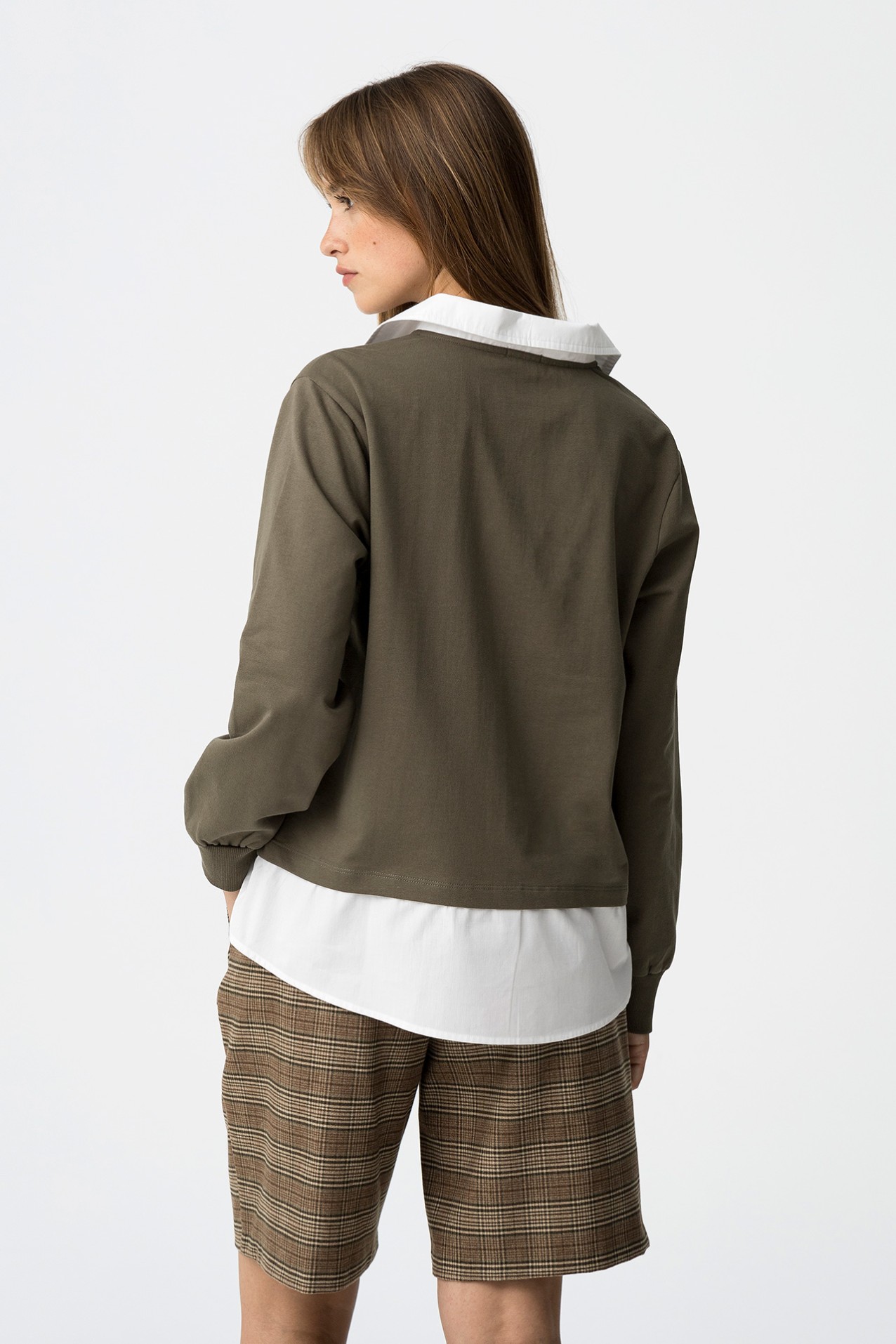 Sweatshirt Combined with Shirt