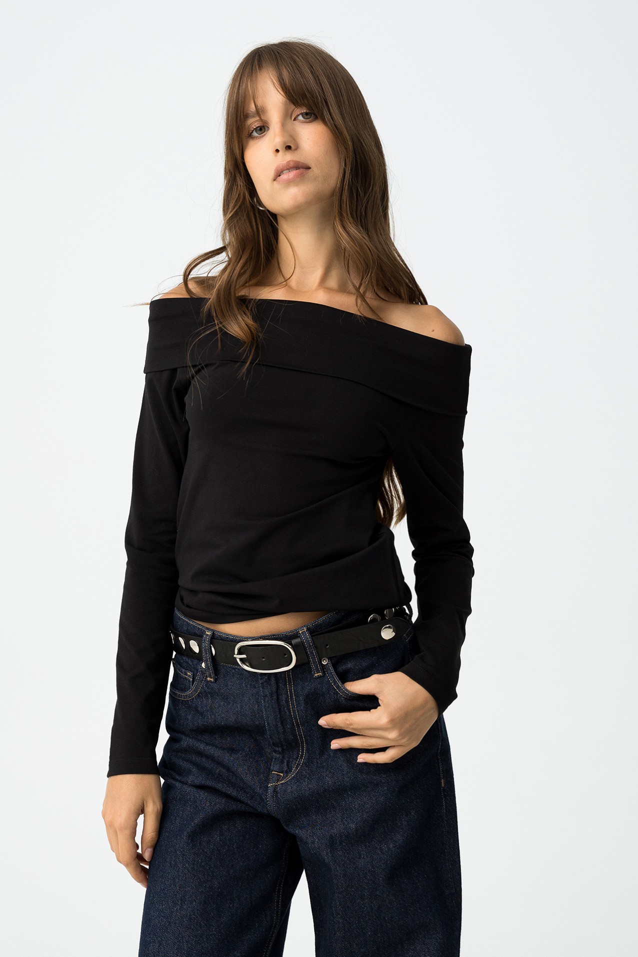 Camiseta Super Slim con Hombros Descubiertos