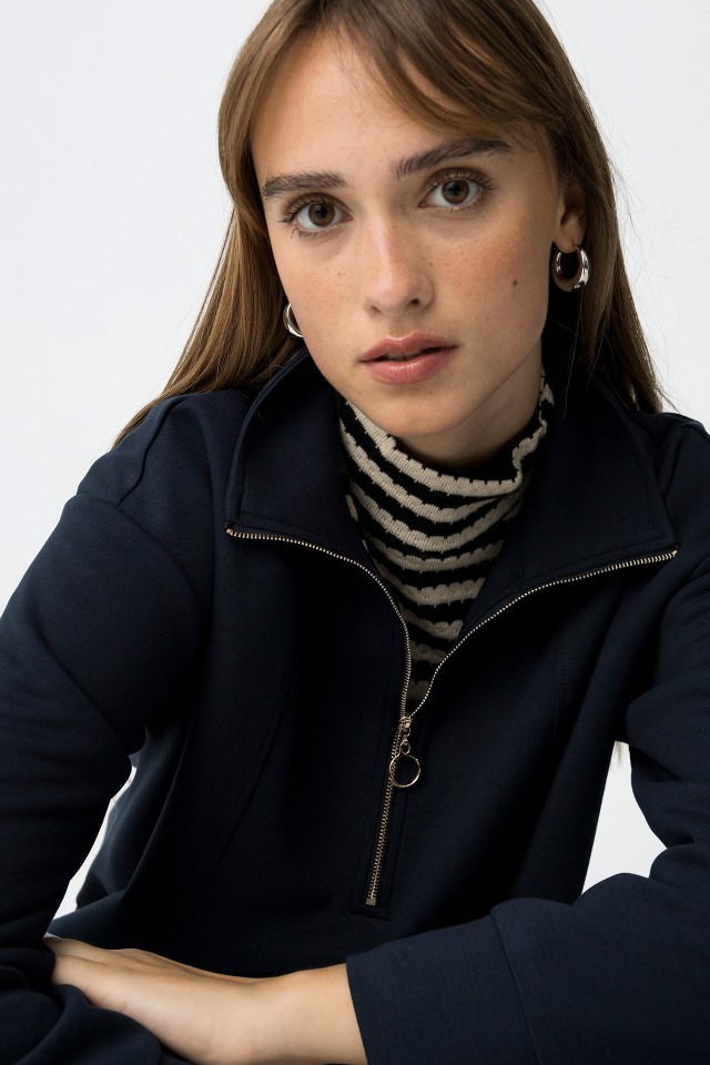 Relaxed Sweatshirt with Zipper