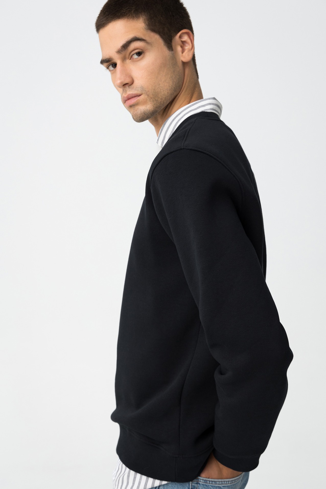 Sweatshirt com Bordado