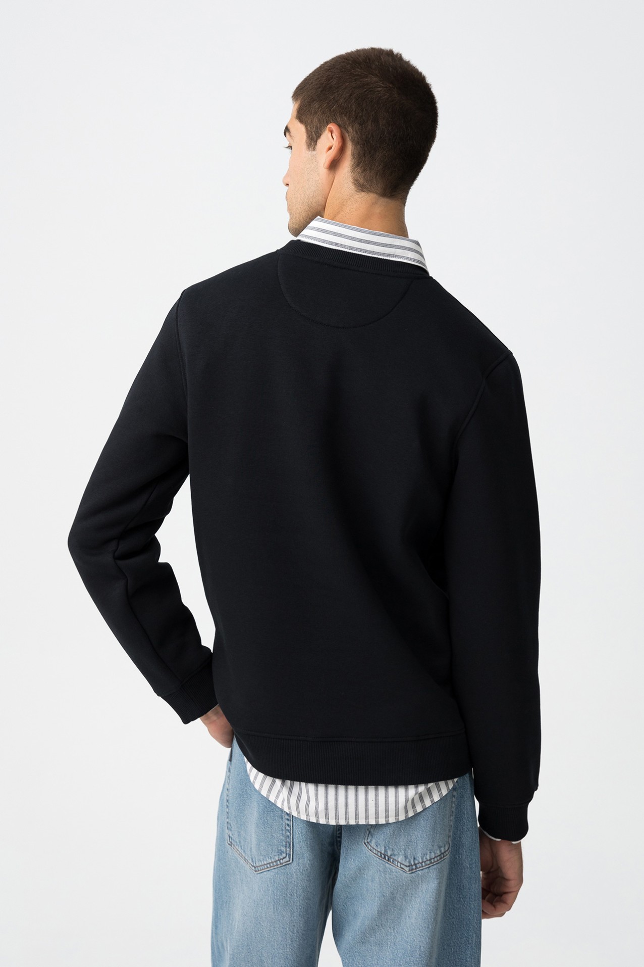 Sweatshirt com Bordado